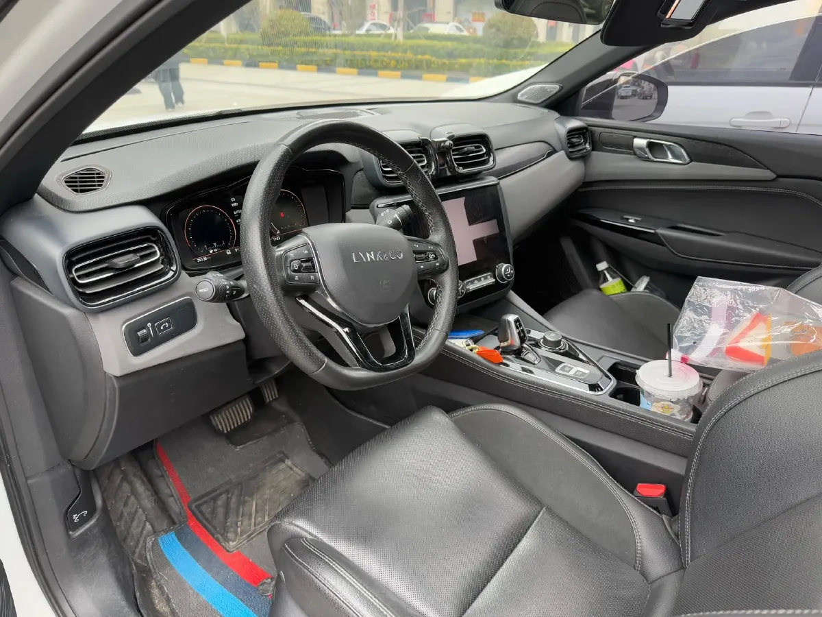 2021 LYNK&CO 02 2.0T 190HP L4 6AT,autocango,china used car exporter,china ev exporter,chinese used car exporter,chinese used ev exporter