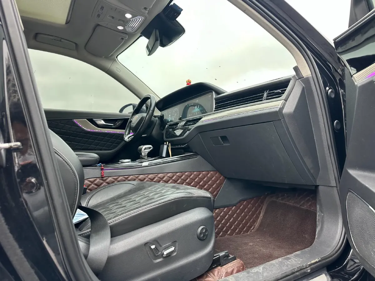 2019 HongQi HS5 2.0T 224HP L4 6AT,autocango,china used car exporter,china ev exporter,chinese used car exporter,chinese used ev exporter