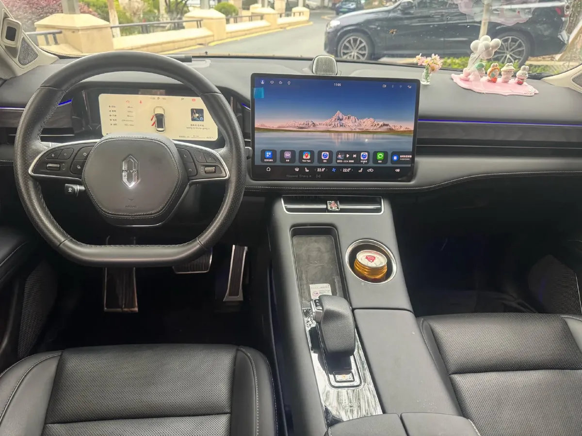 2022 AITO AITO M5 Range Extended 125HP REEV 40KWH,autocango,china used car exporter,china ev exporter,chinese used car exporter,chinese used ev exporter