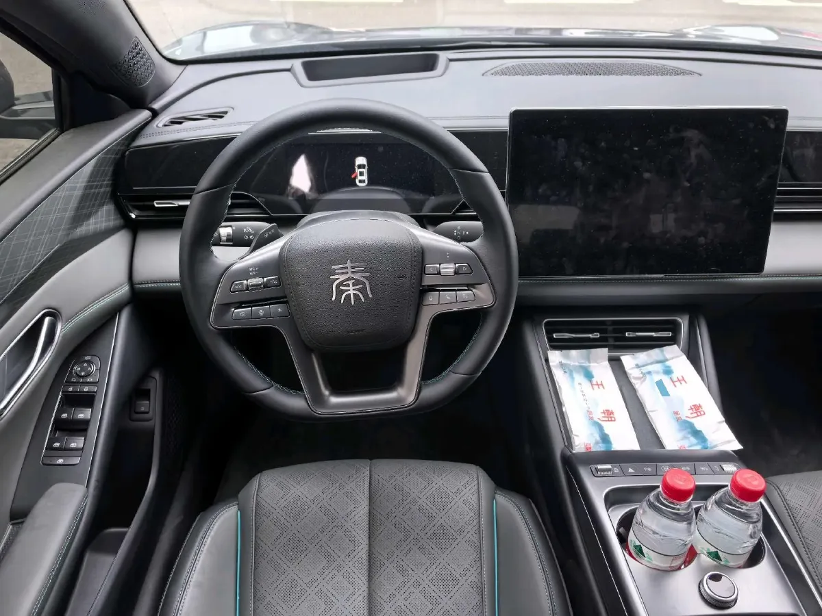 2025 BYD QinL BEV,autocango,china used car exporter,china ev exporter,chinese used car exporter,chinese used ev exporter