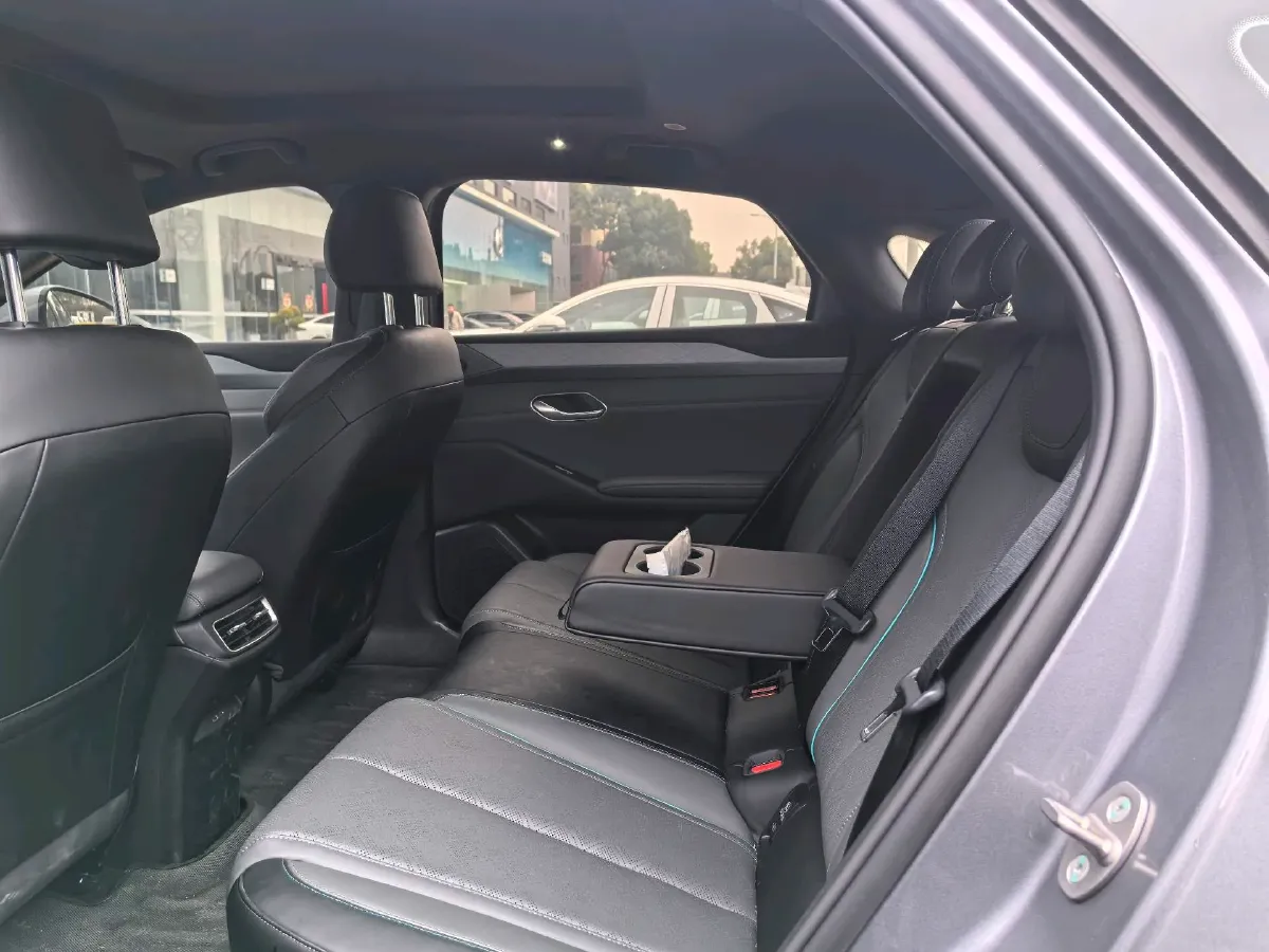 2025 BYD QinL BEV,autocango,china used car exporter,china ev exporter,chinese used car exporter,chinese used ev exporter