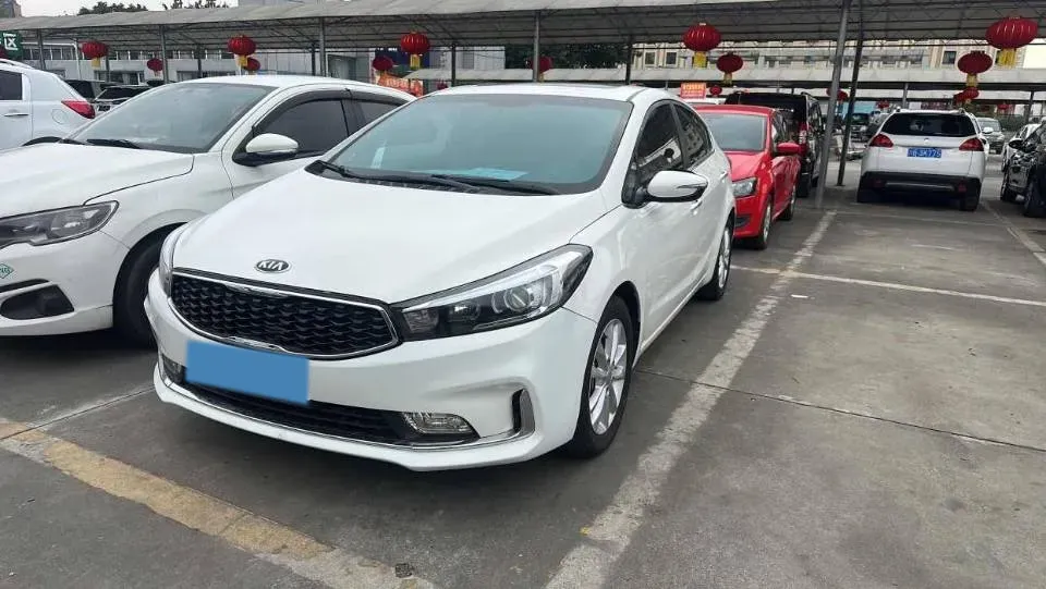 2016 Kia K3 1.6L 128HP L4 6MT,autocango,china used car exporter,china ev exporter,chinese used car exporter,chinese used ev exporter