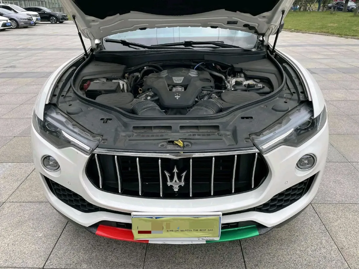 2019 Maserati Levante 3.0T 350HP V6 8AT,autocango,china used car exporter,china ev exporter,chinese used car exporter,chinese used ev exporter