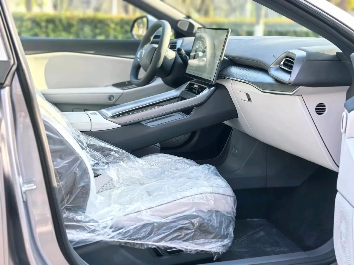 2025 ARCFOX αS5 BEV,autocango,china used car exporter,china ev exporter,chinese used car exporter,chinese used ev exporter