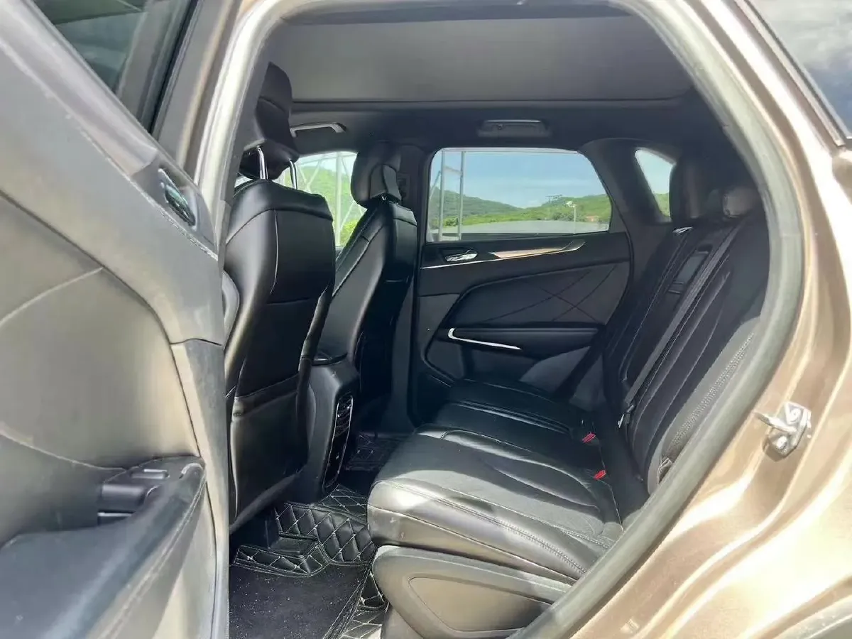 2019 Lincoln MKC 2.0T 203HP L4 6AT,autocango,china used car exporter,china ev exporter,chinese used car exporter,chinese used ev exporter