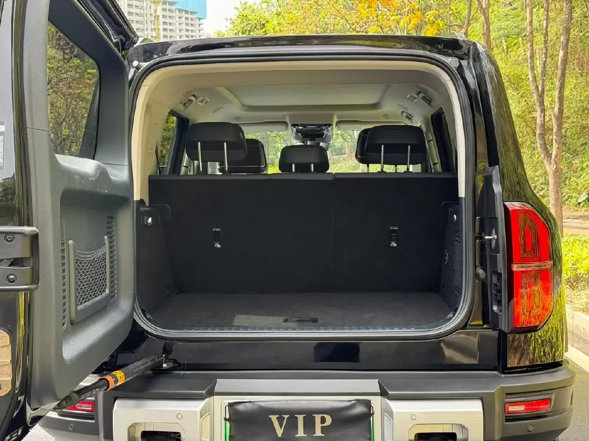 2023 FangChengBao Bao 5 1.5T 194HP L4 E-CVT PHEV 31.8KWH,autocango,china used car exporter,china ev exporter,chinese used car exporter,chinese used ev exporter