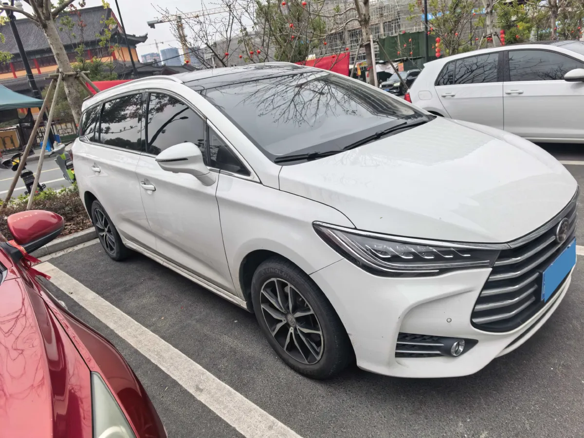 2018 BYD Song MAX 1.5T 154HP L4 6DCT,autocango,china used car exporter,china ev exporter,chinese used car exporter,chinese used ev exporter