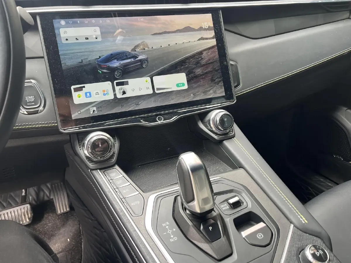 2023 Tank 300 2.0T 227HP L4 8AT,autocango,china used car exporter,china ev exporter,chinese used car exporter,chinese used ev exporter