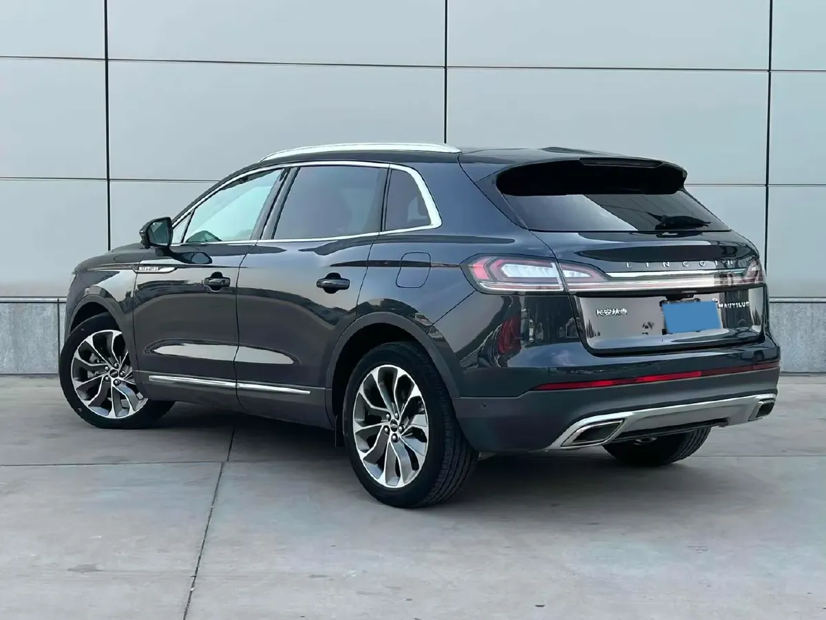 2022 Lincoln Corsair 2.0T 245HP L4 8AT,autocango,china used car exporter,china ev exporter,chinese used car exporter,chinese used ev exporter