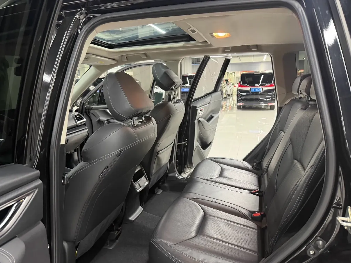 2021 Subaru Forester 2.0L 154HP H4 CVT,autocango,china used car exporter,china ev exporter,chinese used car exporter,chinese used ev exporter