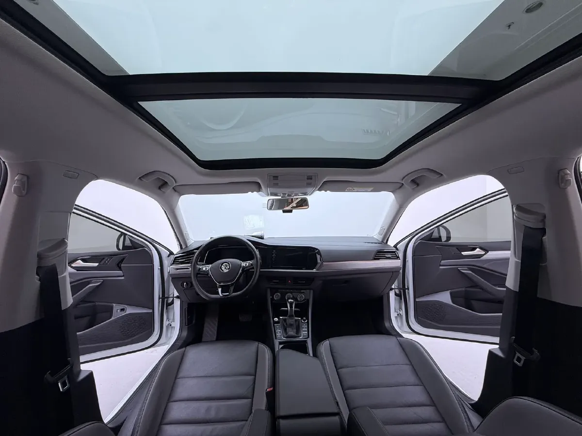 2022 Volkswagen Sagitar 1.4T 150HP L4 7DCT,autocango,china used car exporter,china ev exporter,chinese used car exporter,chinese used ev exporter