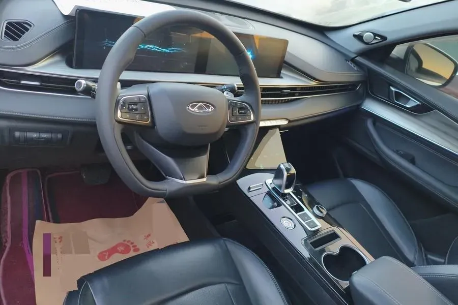 2022 ChangAn CS75 Plus 1.5T 178HP L4 6AT,autocango,china used car exporter,china ev exporter,chinese used car exporter,chinese used ev exporter