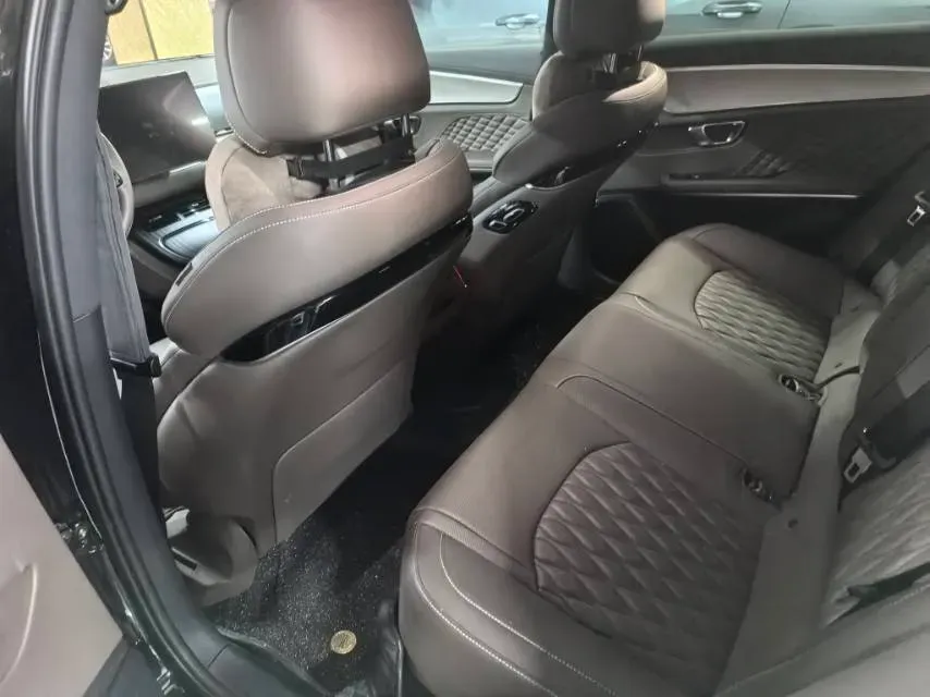 2024 BYD Han 1.5T 139HP L4 E-CVT PHEV 18.316KWH,autocango,china used car exporter,china ev exporter,chinese used car exporter,chinese used ev exporter