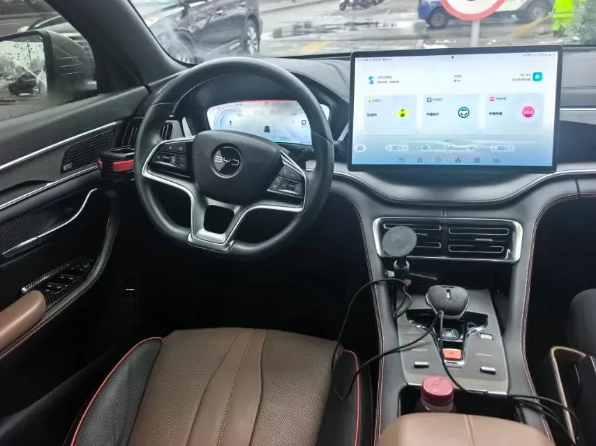 2022 Ford Mondeo 2.0T 238HP L4 8AT,autocango,china used car exporter,china ev exporter,chinese used car exporter,chinese used ev exporter
