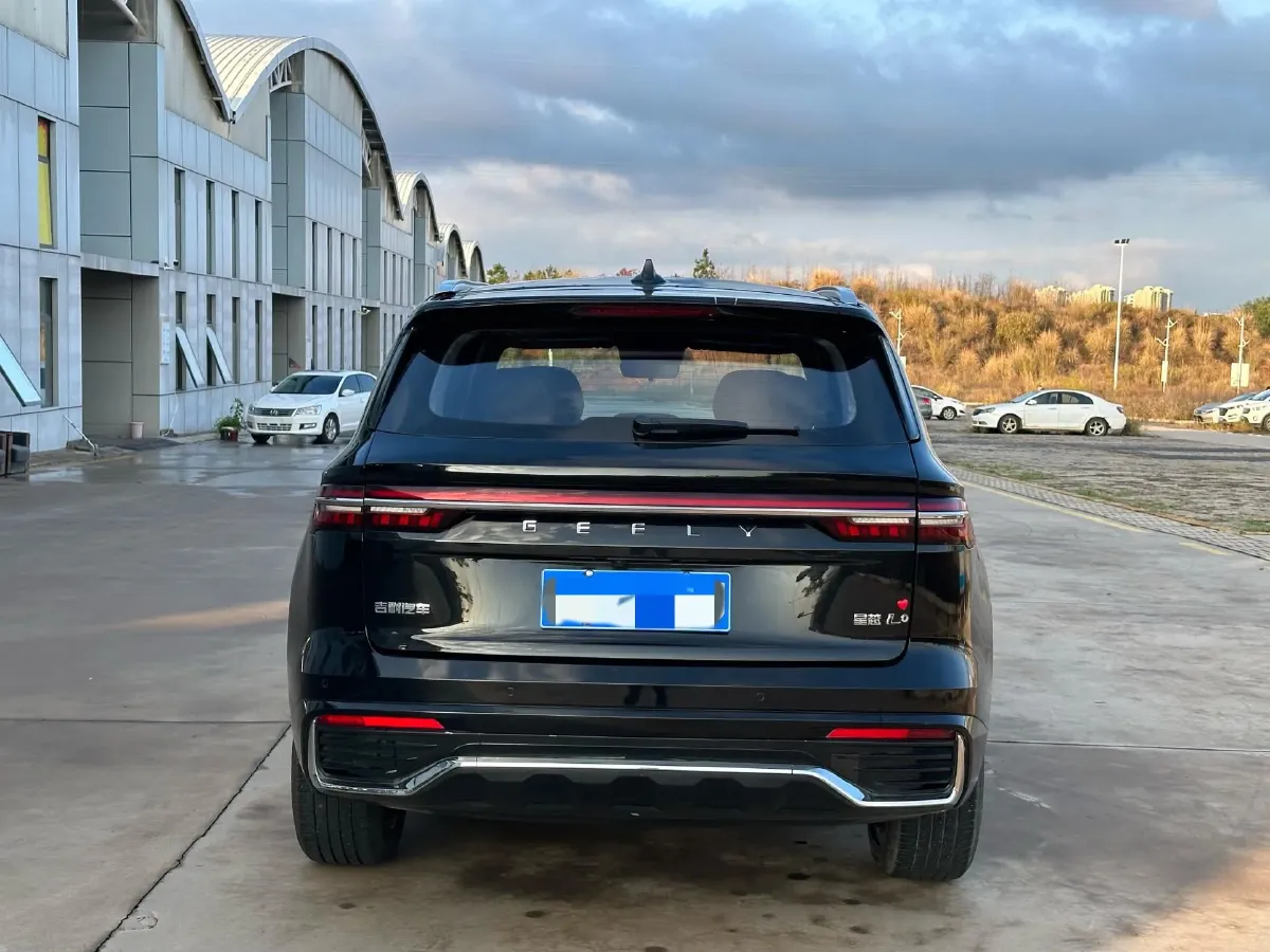 2025 Geely Monjaro 2.0T 238HP L4 8AT,autocango,china used car exporter,china ev exporter,chinese used car exporter,chinese used ev exporter