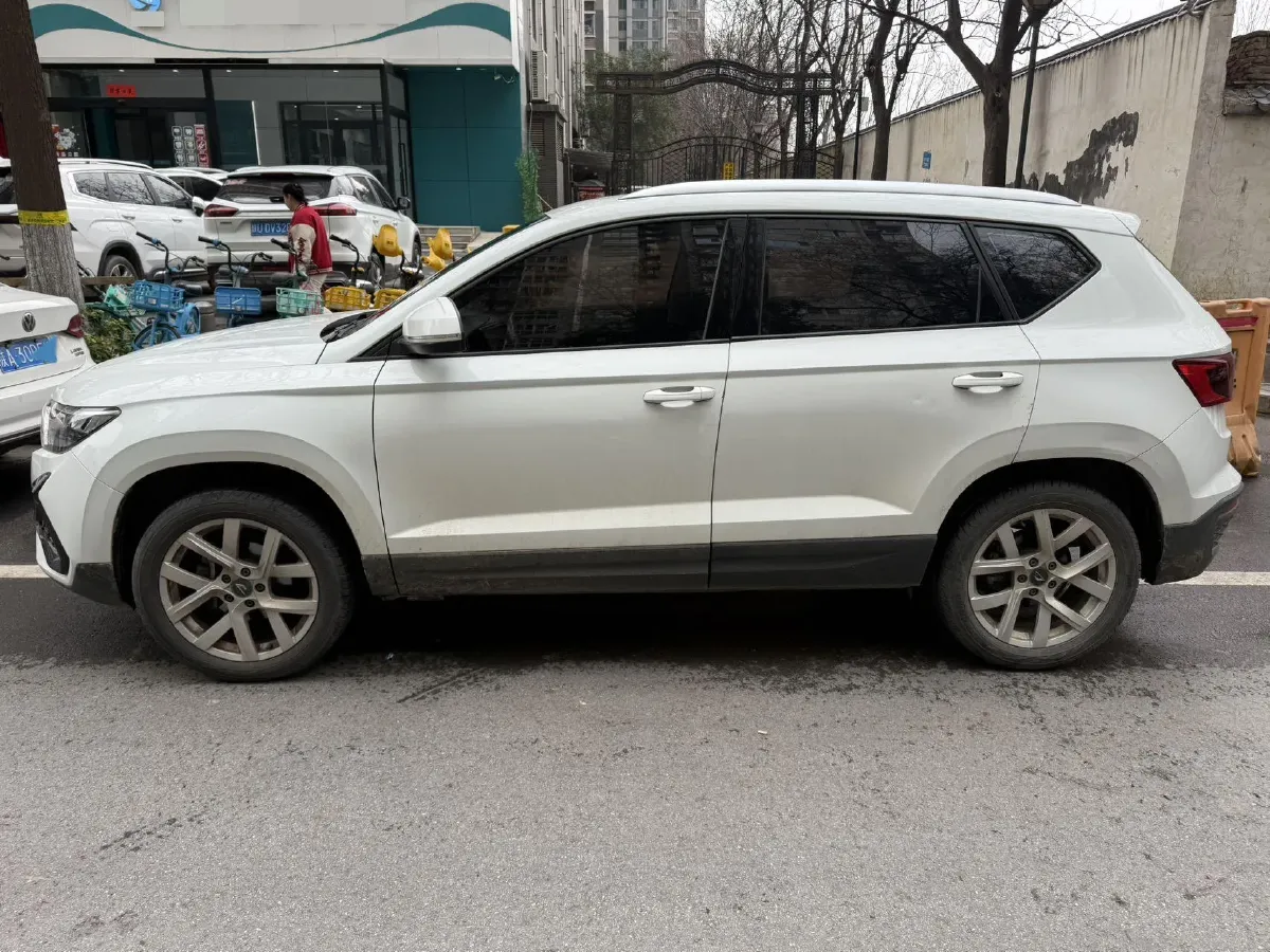 2022 Jetta VS5 1.4T 150HP L4 6AT,autocango,china used car exporter,china ev exporter,chinese used car exporter,chinese used ev exporter