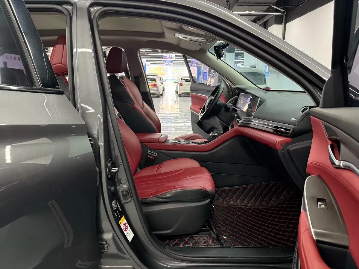 2021 ChangAn CS75 Plus 1.5T 178HP L4 6AT,autocango,china used car exporter,china ev exporter,chinese used car exporter,chinese used ev exporter