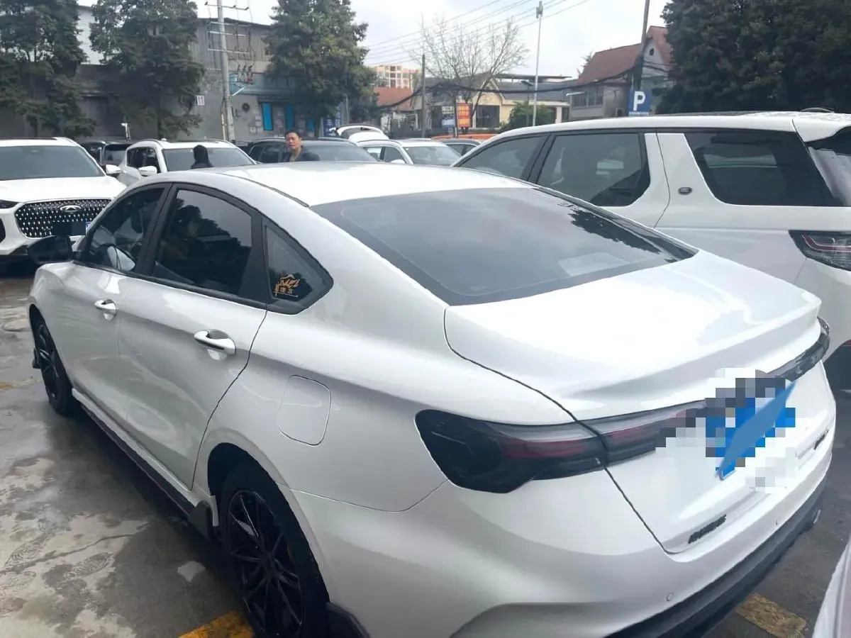 2022 Geely Binray 1.5T 181HP L4 7DCT,autocango,china used car exporter,china ev exporter,chinese used car exporter,chinese used ev exporter