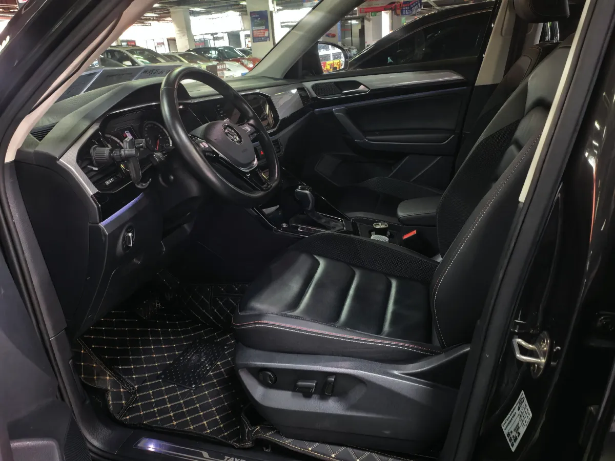 2020 Volkswagen Tayron 2.0T 186HP L4 7DCT,autocango,china used car exporter,china ev exporter,chinese used car exporter,chinese used ev exporter