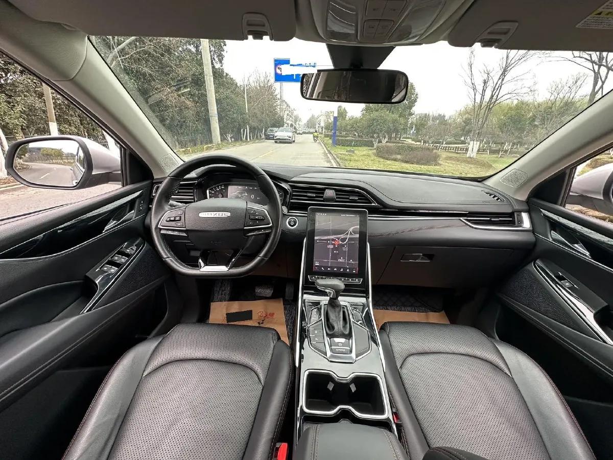 2019 MAXUS D60 1.5T 169HP L4 7DCT,autocango,china used car exporter,china ev exporter,chinese used car exporter,chinese used ev exporter