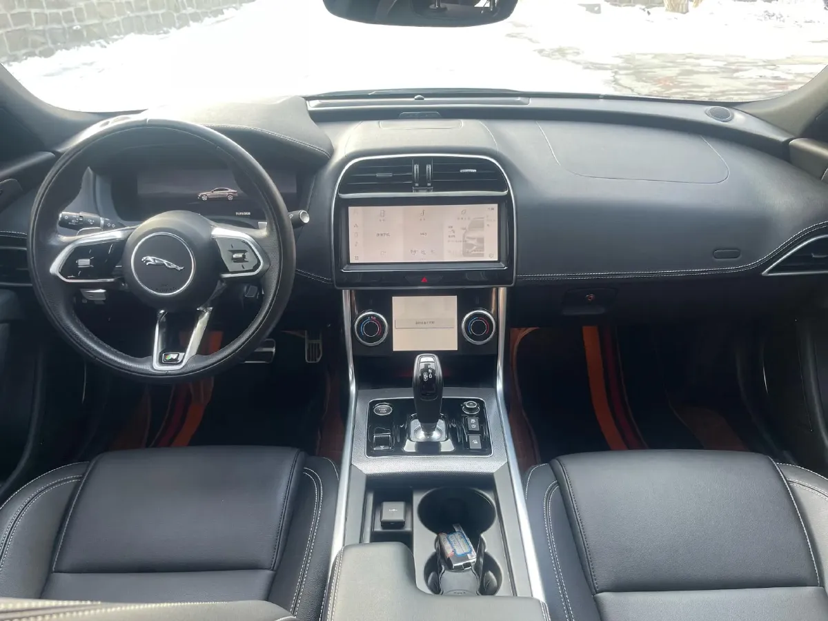 2023 Jaguar XEL 2.0T 250HP L4 8AT,autocango,china used car exporter,china ev exporter,chinese used car exporter,chinese used ev exporter