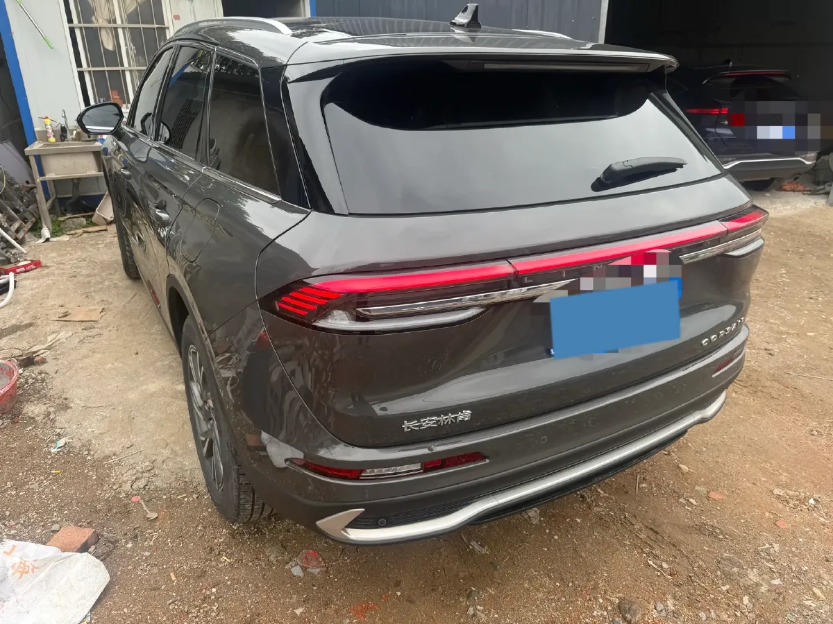 2023 Lincoln Corsair 2.0T 261HP L4 8AT,autocango,china used car exporter,china ev exporter,chinese used car exporter,chinese used ev exporter