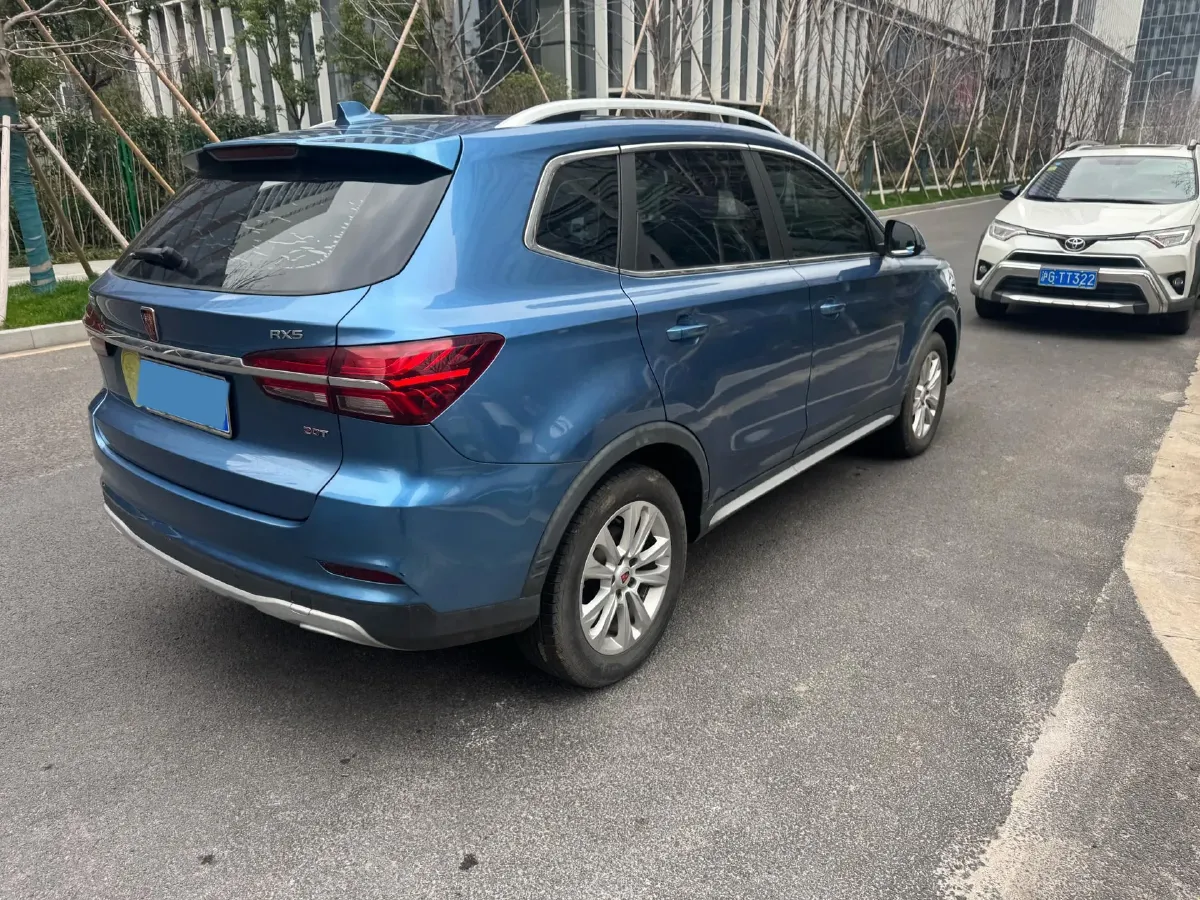 2018 Roewe RX5 1.5T 169HP L4 6MT,autocango,china used car exporter,china ev exporter,chinese used car exporter,chinese used ev exporter