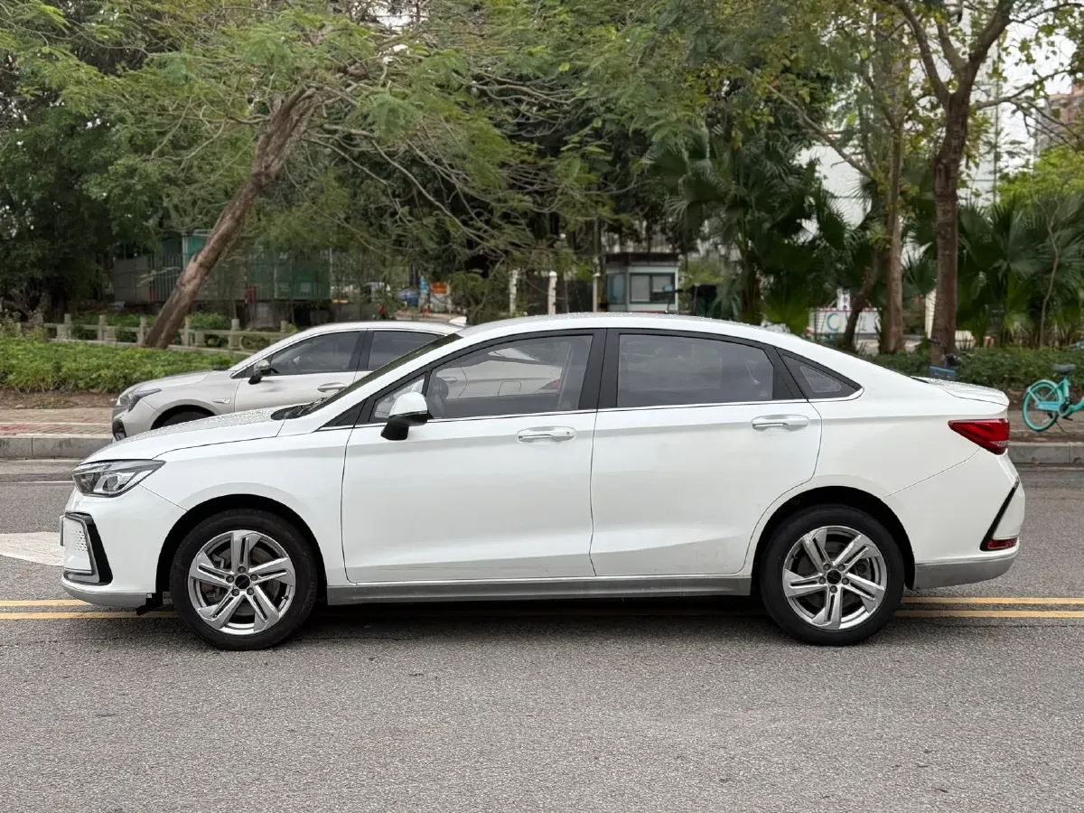 2021 BeiJing Auto EU5 BEV 44KWH,autocango,china used car exporter,china ev exporter,chinese used car exporter,chinese used ev exporter