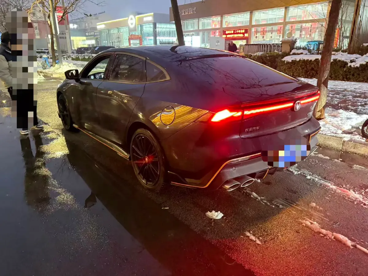 2023 ChangAn UNI-V 1.5T 188HP L4 7DCT,autocango,china used car exporter,china ev exporter,chinese used car exporter,chinese used ev exporter