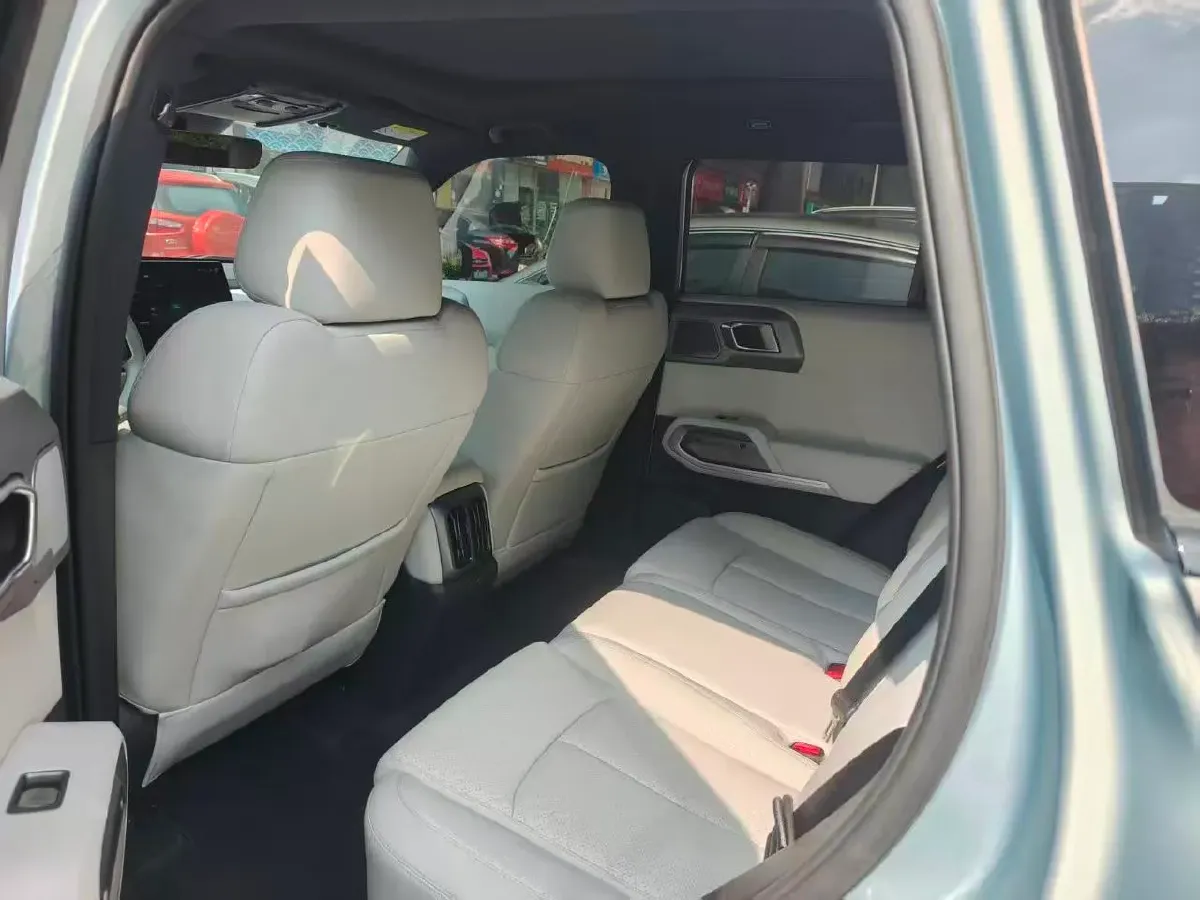 2025 FangChengBao Tai 3 BEV,autocango,china used car exporter,china ev exporter,chinese used car exporter,chinese used ev exporter