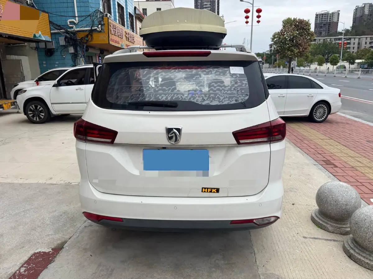 2018 BaoJun 360 1.5L 112HP L4 6MT,autocango,china used car exporter,china ev exporter,chinese used car exporter,chinese used ev exporter