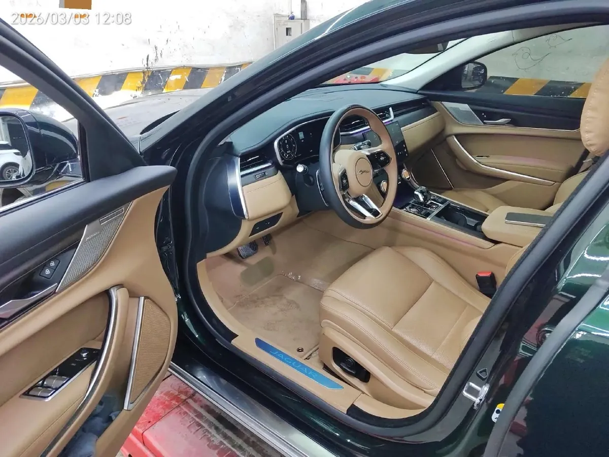 2024 Jaguar XFL 2.0T 250HP L4 8AT,autocango,china used car exporter,china ev exporter,chinese used car exporter,chinese used ev exporter