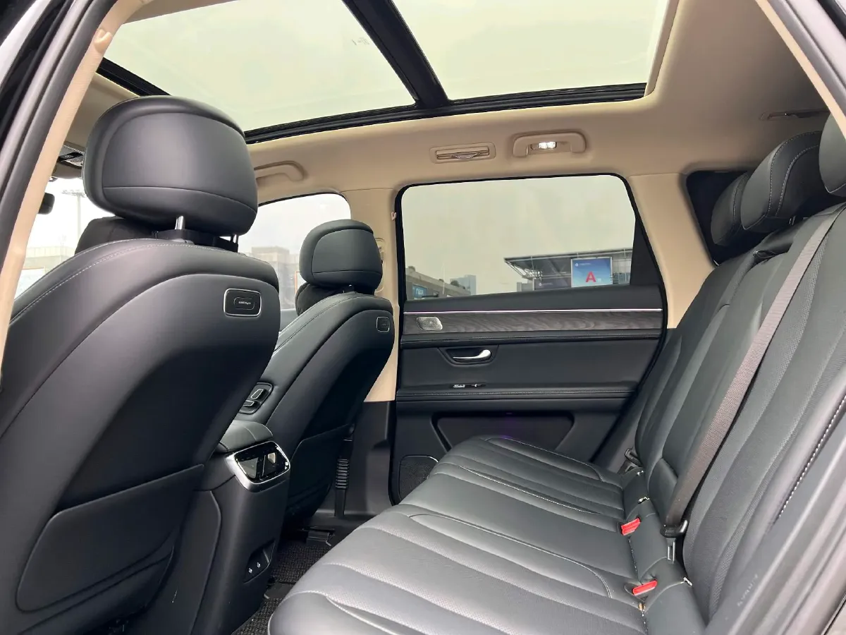 2024 Ford Transit 2.0T 143HP L4 9AT,autocango,china used car exporter,china ev exporter,chinese used car exporter,chinese used ev exporter