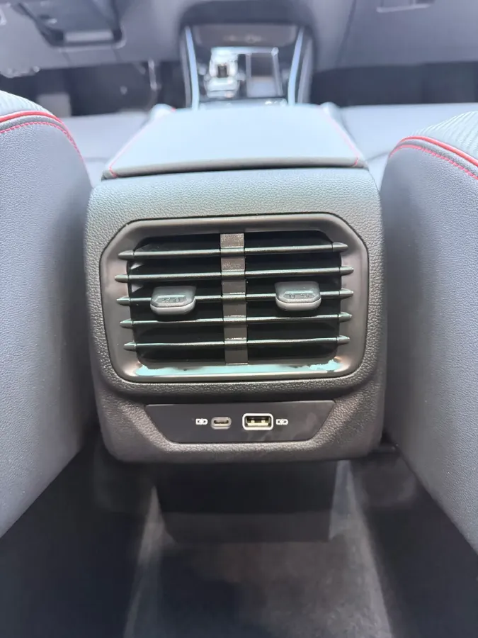 2022 Exceed TXL 2.0T 261HP L4 7DCT,autocango,china used car exporter,china ev exporter,chinese used car exporter,chinese used ev exporter