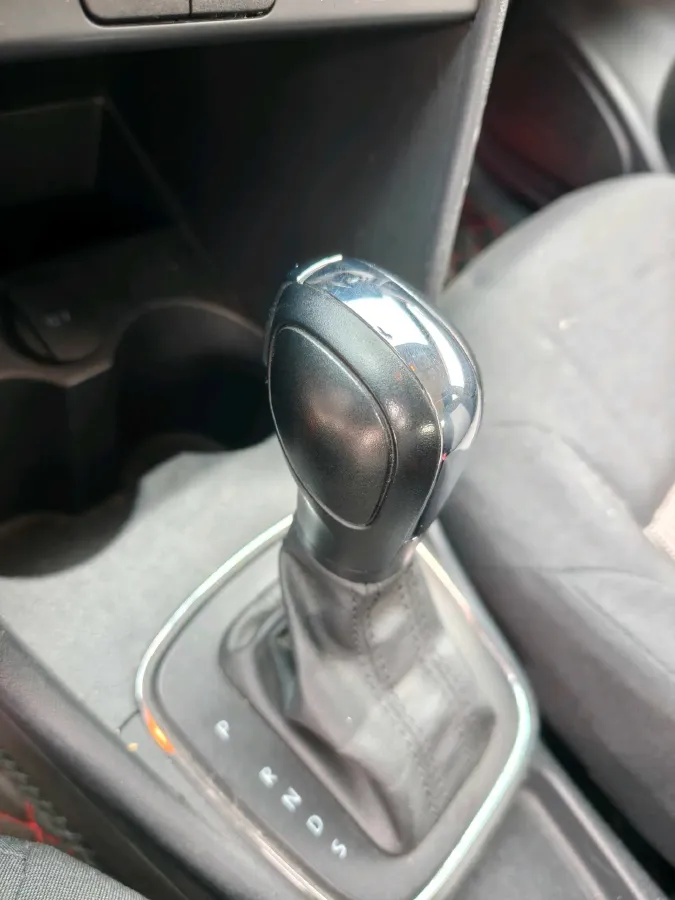 2016 Volkswagen Polo 1.4L 90HP L4 6AT,autocango,china used car exporter,china ev exporter,chinese used car exporter,chinese used ev exporter