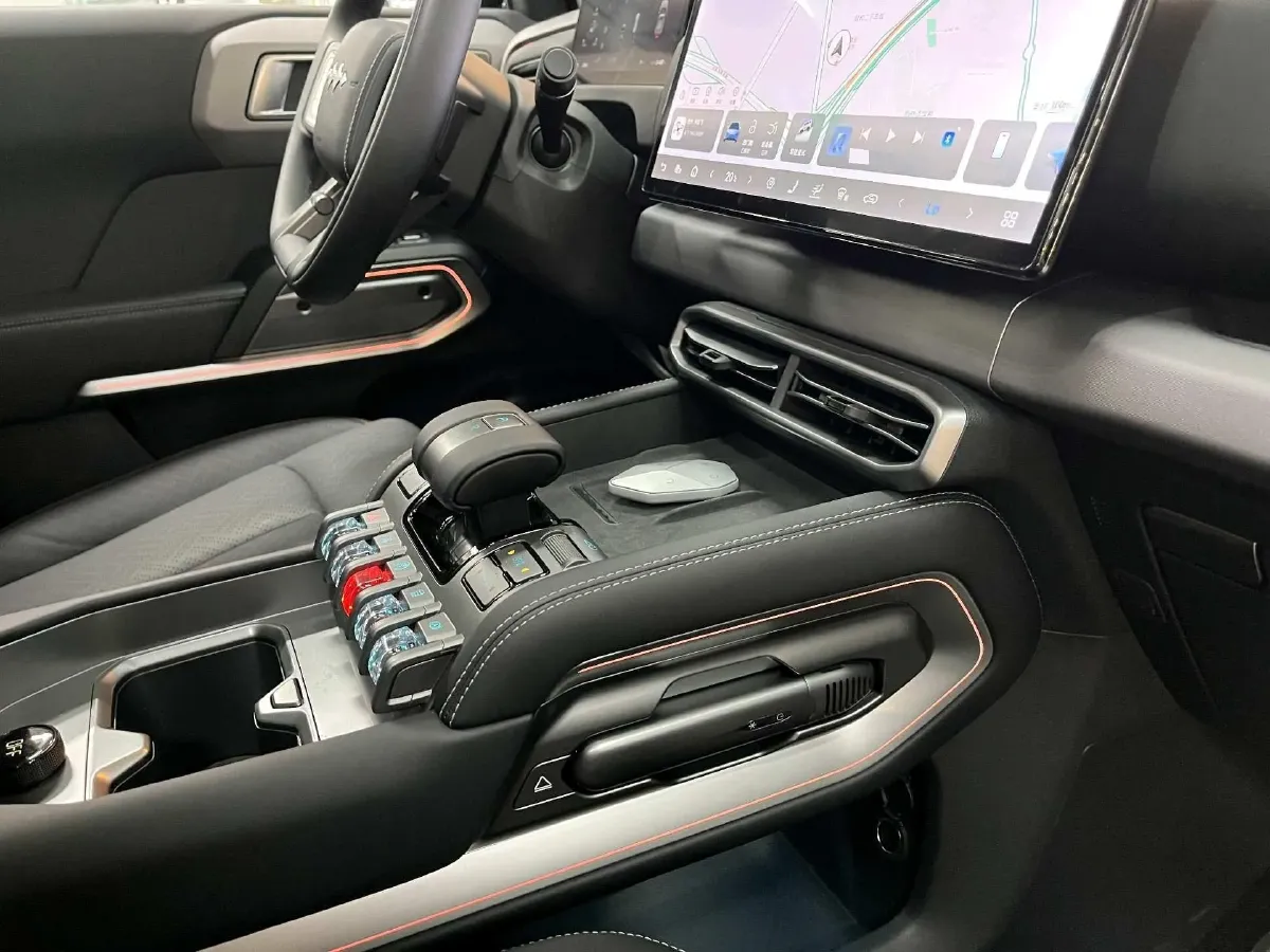 2025 FangChengBao Tai 3 BEV,autocango,china used car exporter,china ev exporter,chinese used car exporter,chinese used ev exporter