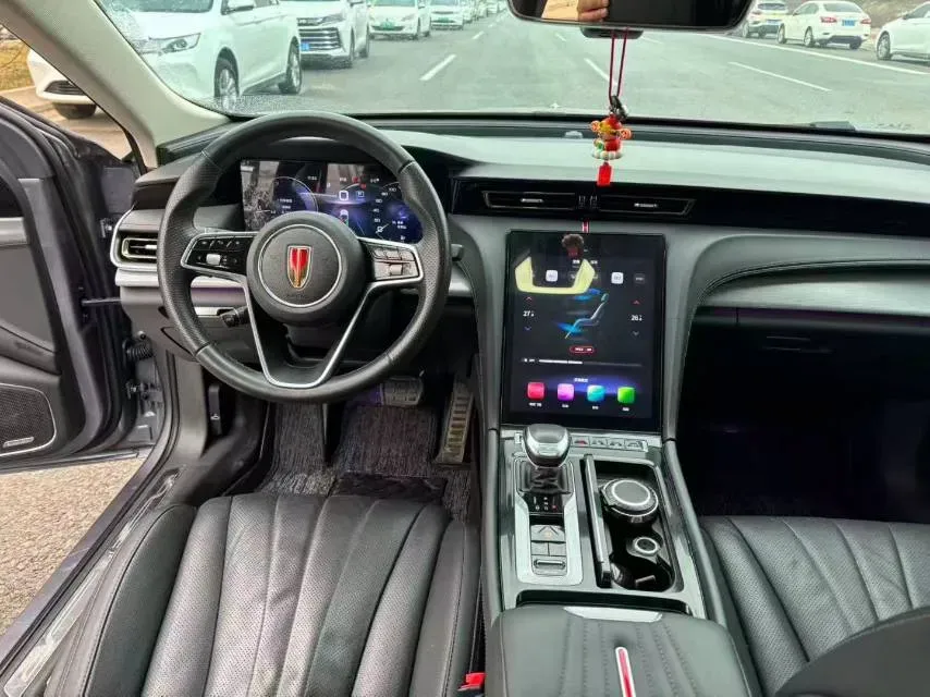 2023 HongQi H5 2.0T 224HP L4 8AT,autocango,china used car exporter,china ev exporter,chinese used car exporter,chinese used ev exporter