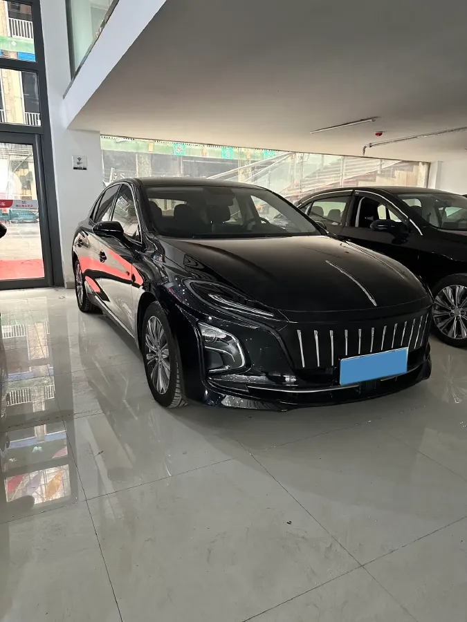 2024 HongQi E-QM5 BEV 72KWH,autocango,china used car exporter,china ev exporter,chinese used car exporter,chinese used ev exporter