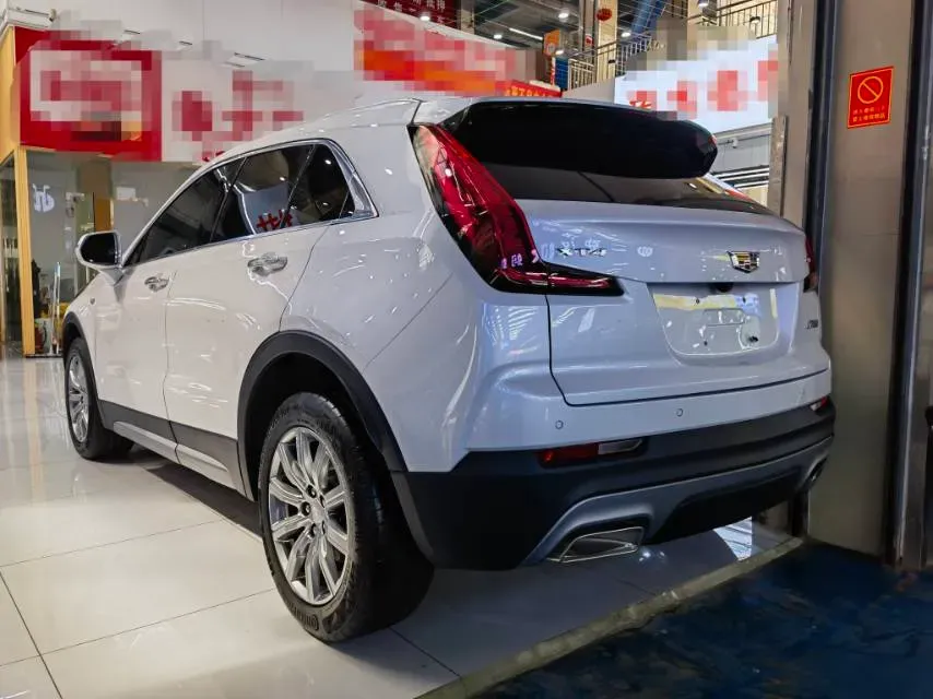 2022 Cadillac XT4 2.0T 237HP L4 9AT,autocango,china used car exporter,china ev exporter,chinese used car exporter,chinese used ev exporter