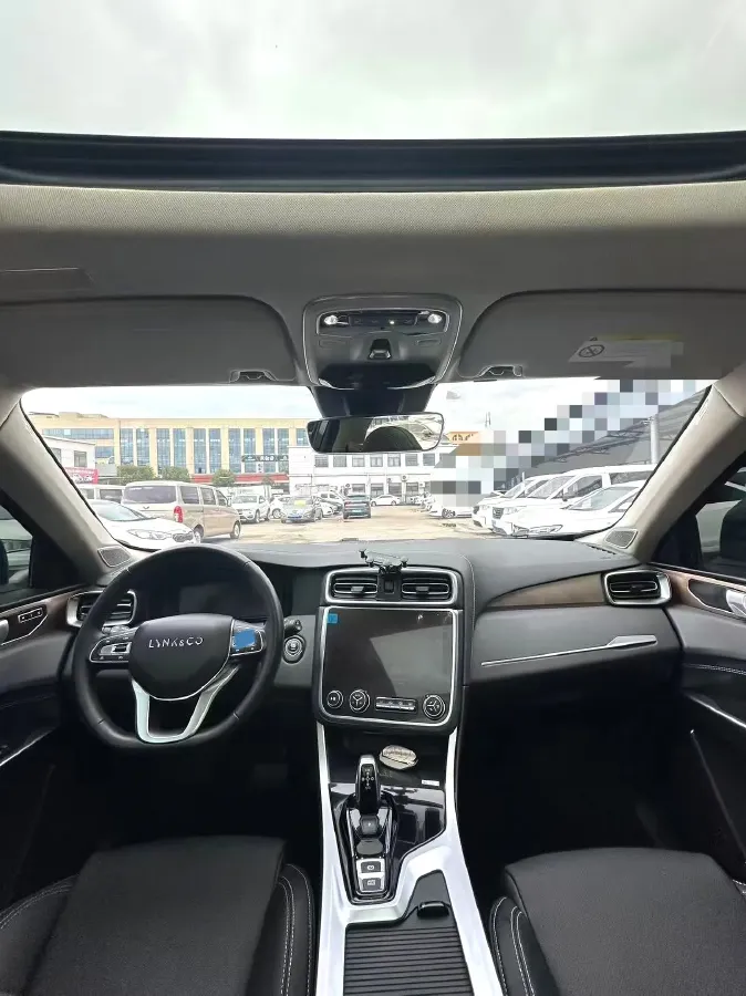 2019 LYNK&CO 01 2.0T 190HP L4 6AT,autocango,china used car exporter,china ev exporter,chinese used car exporter,chinese used ev exporter