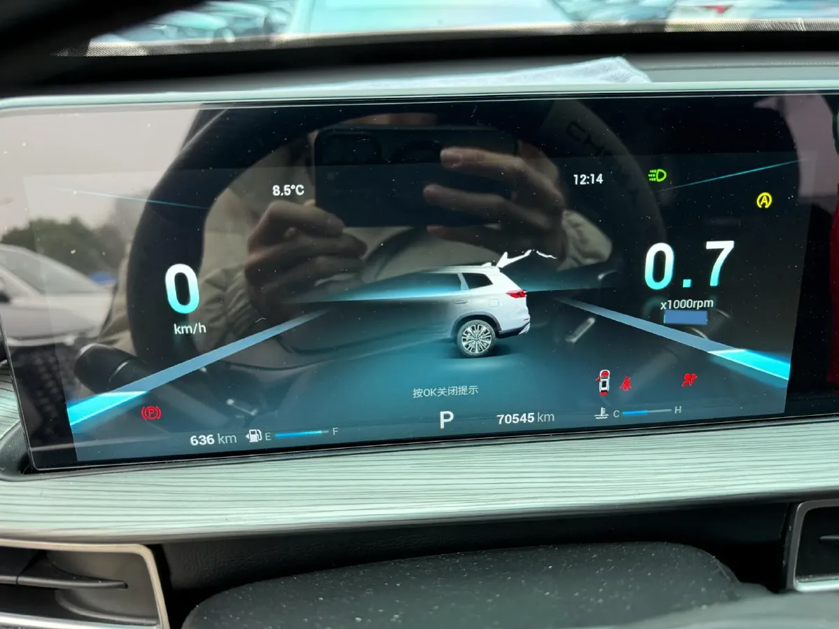 2022 Chery Tiggo 8 Plus 1.6T 197HP L4 7DCT,autocango,china used car exporter,china ev exporter,chinese used car exporter,chinese used ev exporter