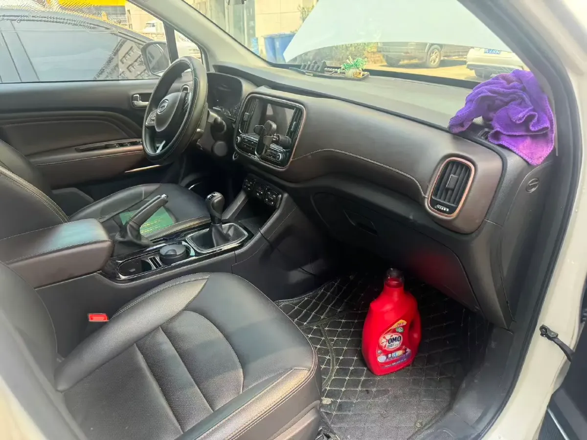 2017 GAC Trumpchi GS3 1.5L 114HP L4 5MT,autocango,china used car exporter,china ev exporter,chinese used car exporter,chinese used ev exporter