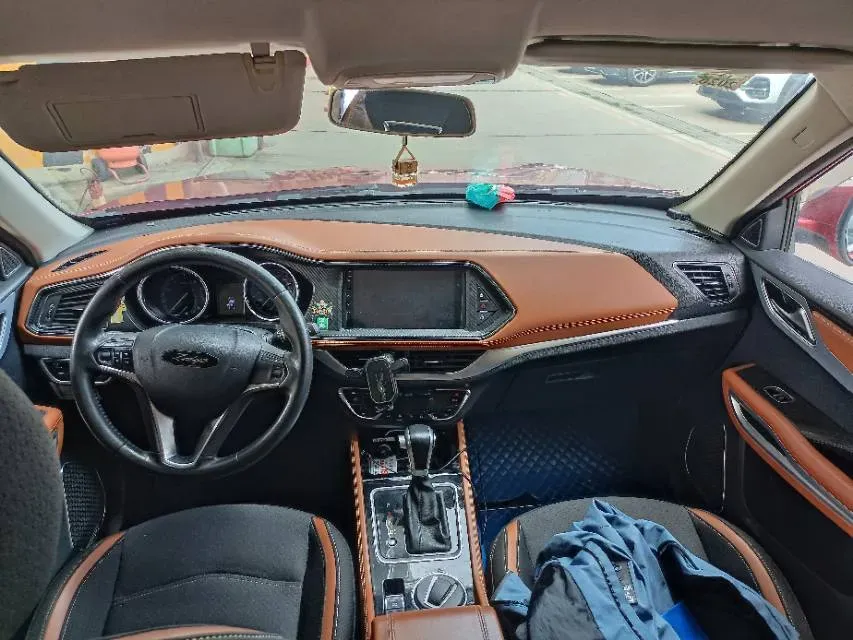 2018 Zotye T300 1.5L 112HP L4 CVT,autocango,china used car exporter,china ev exporter,chinese used car exporter,chinese used ev exporter