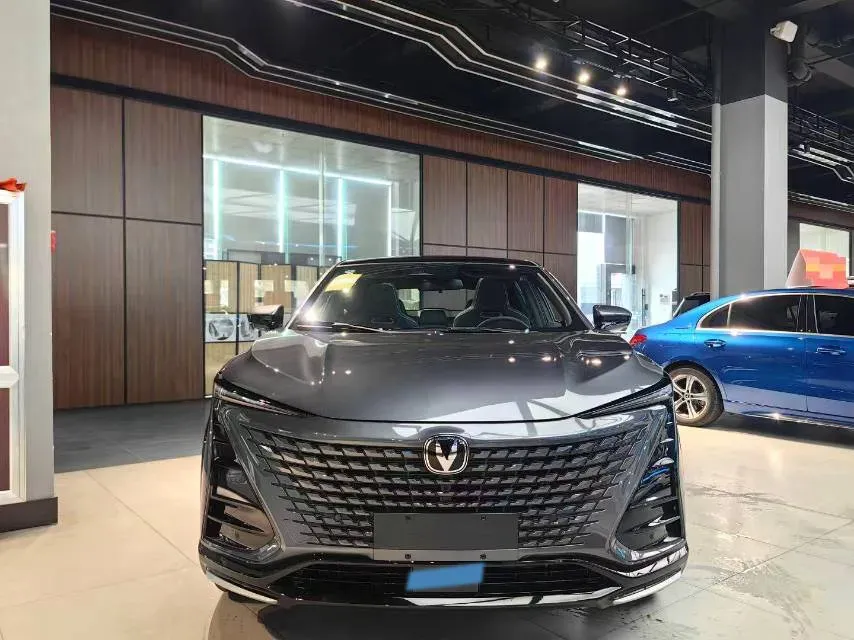 2023 ChangAn UNI-T 1.5T 188HP L4 7DCT,autocango,china used car exporter,china ev exporter,chinese used car exporter,chinese used ev exporter