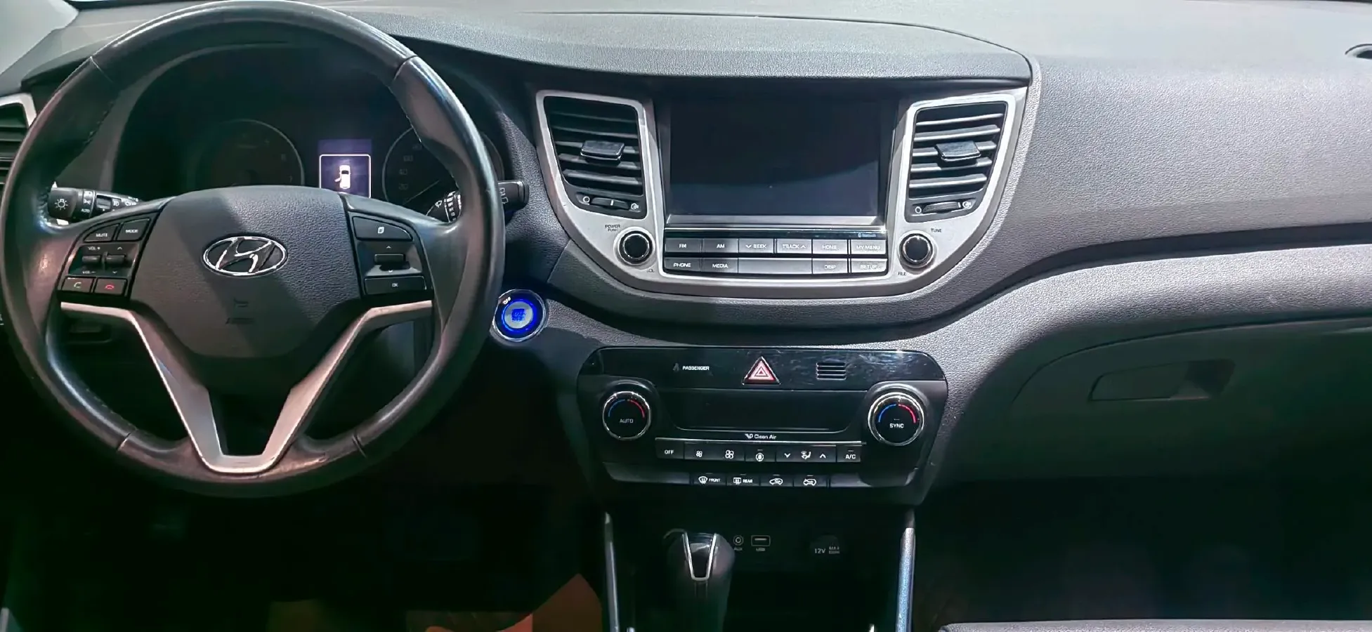 2018 Hyundai Tucson 1.6T 177HP L4 7DCT,autocango,china used car exporter,china ev exporter,chinese used car exporter,chinese used ev exporter