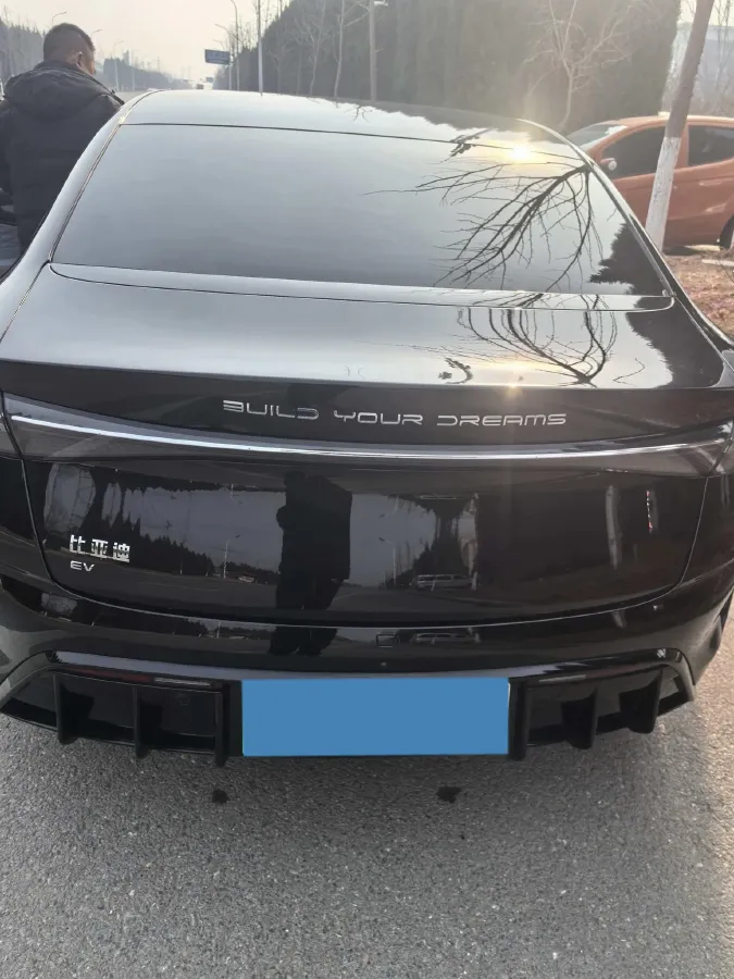 2022 AITO AITO M5 Range Extended 125HP REEV 40KWH,autocango,china used car exporter,china ev exporter,chinese used car exporter,chinese used ev exporter