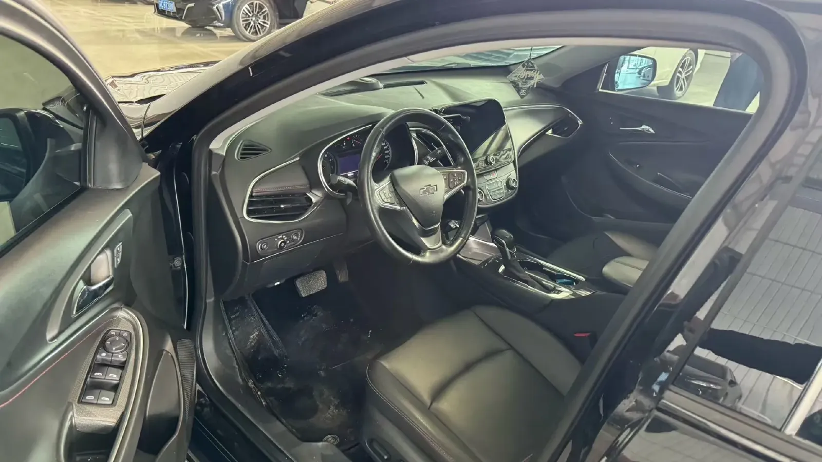 2022 Chevrolet Malibu XL 2.0T 237HP L4 9AT,autocango,china used car exporter,china ev exporter,chinese used car exporter,chinese used ev exporter