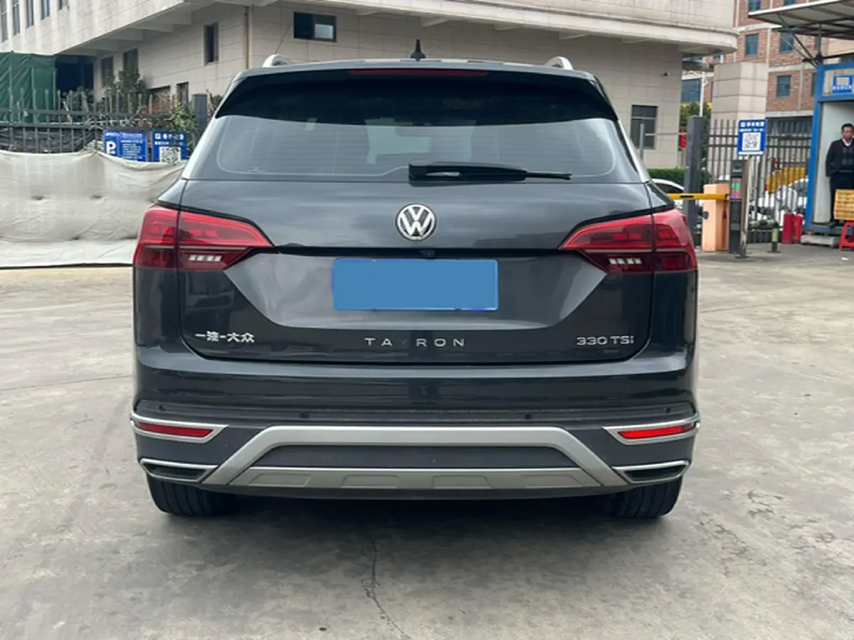 2022 Volkswagen Tayron 2.0T 186HP L4 7DCT,autocango,china used car exporter,china ev exporter,chinese used car exporter,chinese used ev exporter
