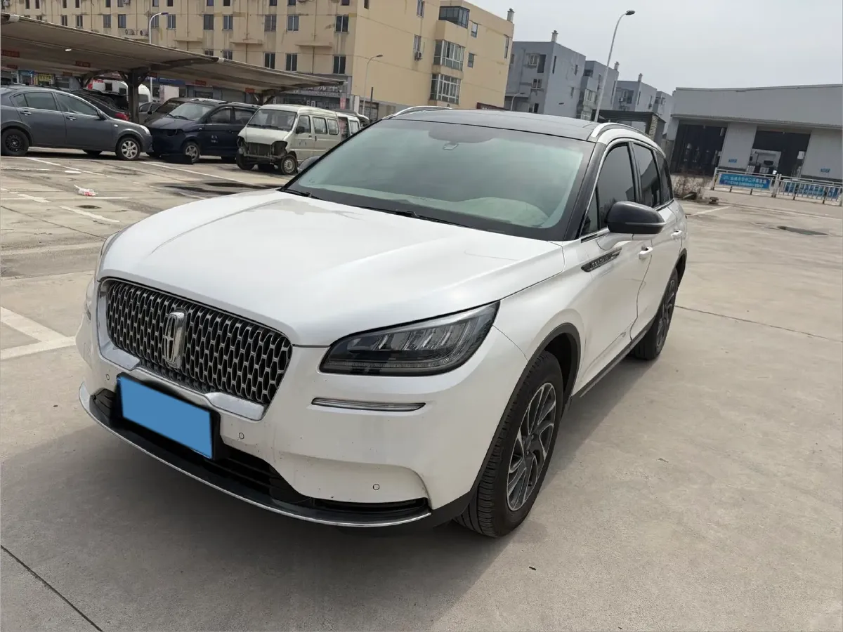 2021 Lincoln Corsair 2.0T 245HP L4 8AT,autocango,china used car exporter,china ev exporter,chinese used car exporter,chinese used ev exporter