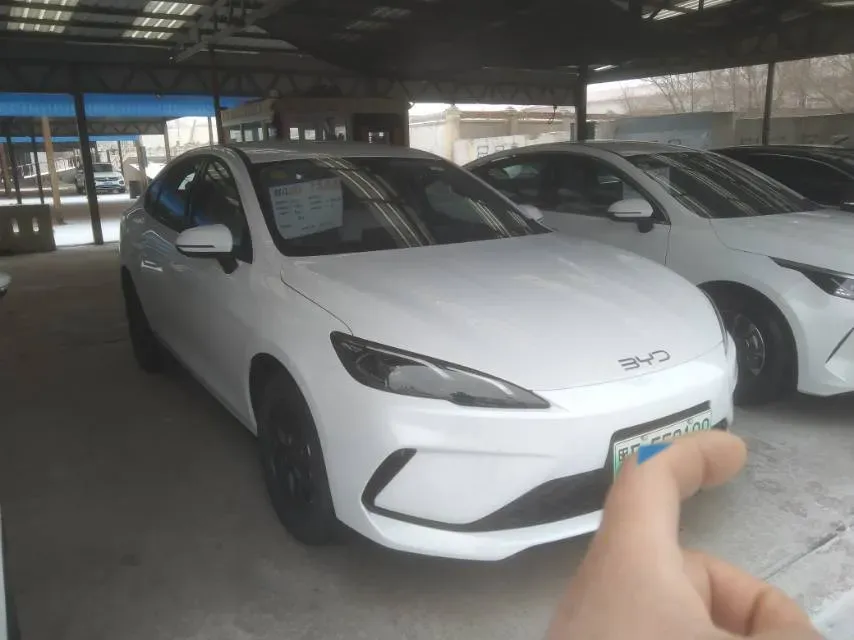2025 BYD Seal05 DM-i 1.5L 101HP L4 E-CVT PHEV 7.68KWH,autocango,china used car exporter,china ev exporter,chinese used car exporter,chinese used ev exporter